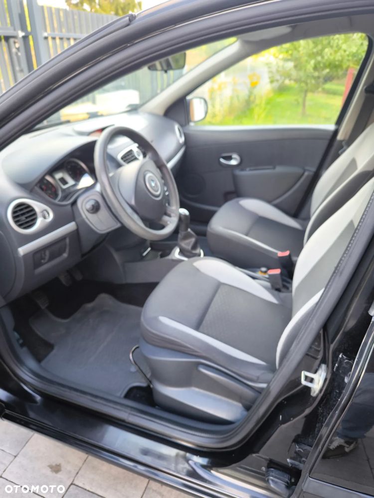 Renault Clio 1.2 16V Dynamique - 7