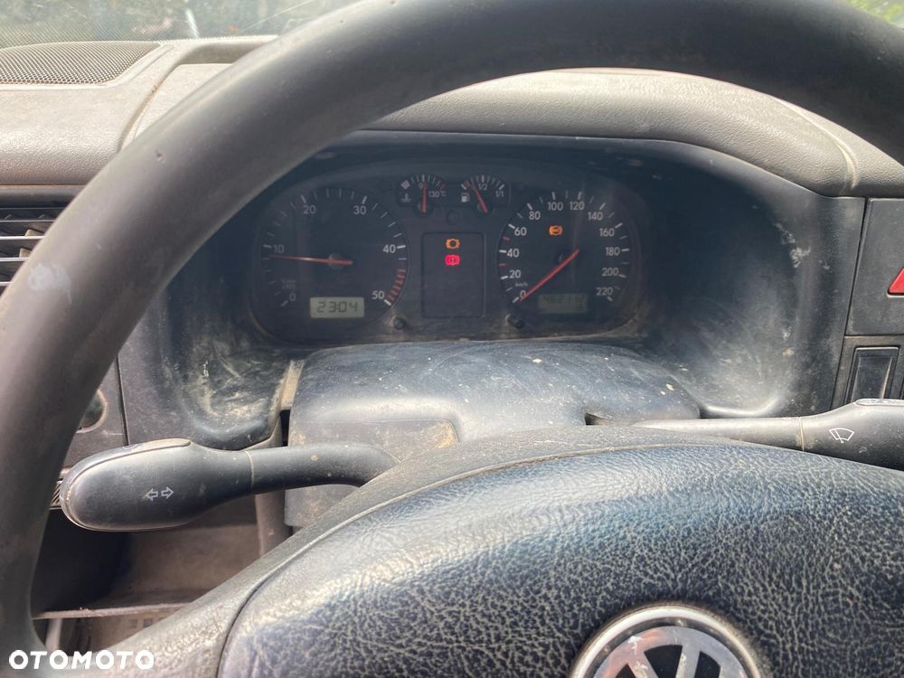 Volkswagen Transporter - 6