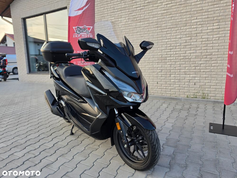 Honda NSS - 11