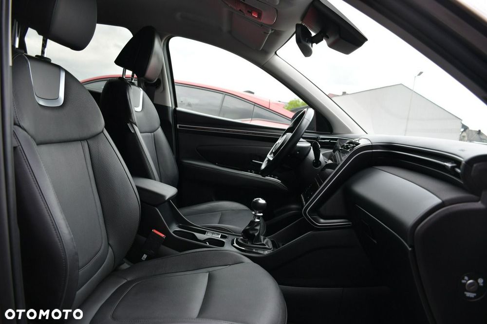 Hyundai Tucson 1.6 T-GDi Executive 2WD - 29