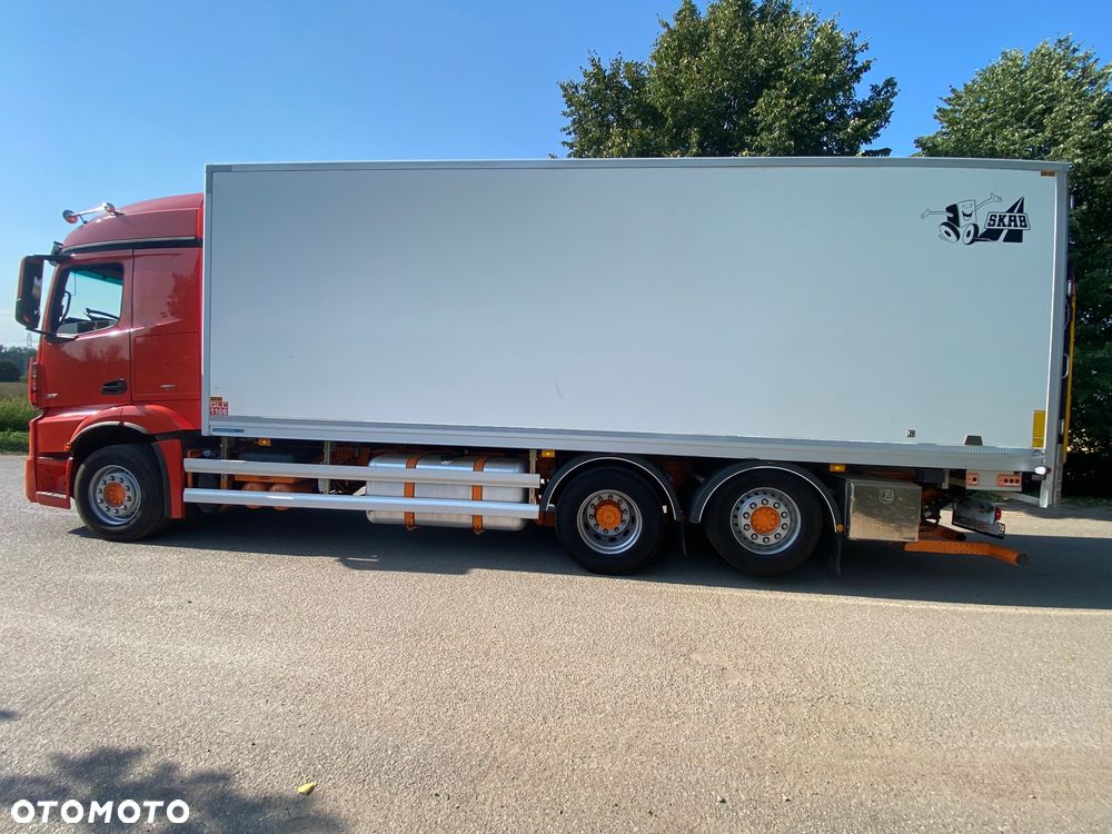 Mercedes-Benz ACTROS 2551 - 6
