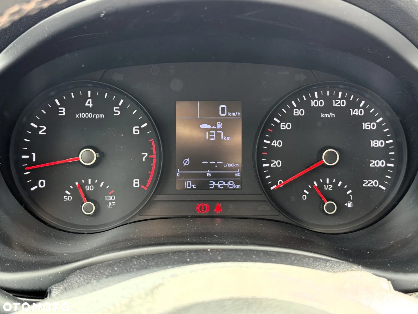 Kia Stonic 1.2 M - 8