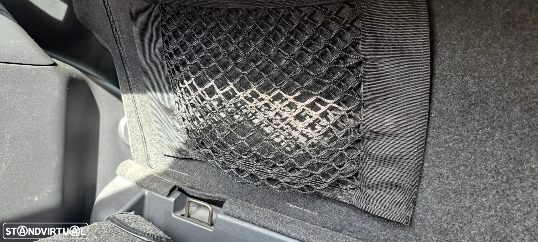 Toyota Yaris 1.4 D-4D AC Manual - 4