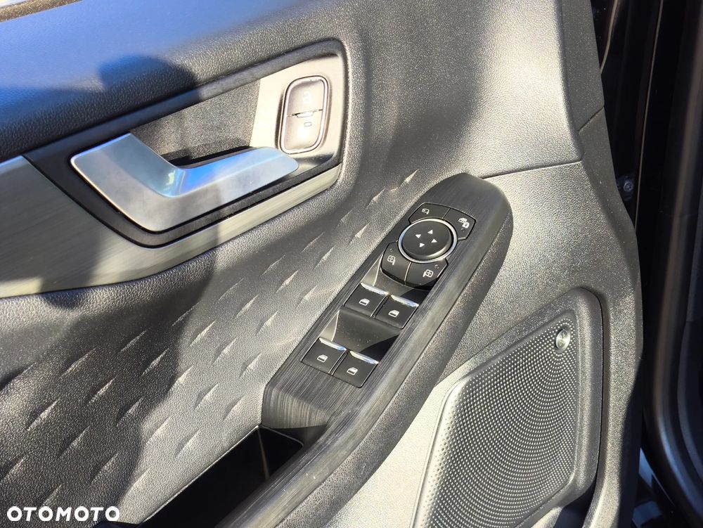 Ford Kuga 2.0 EcoBlue 4x4 TITANIUM X - 18