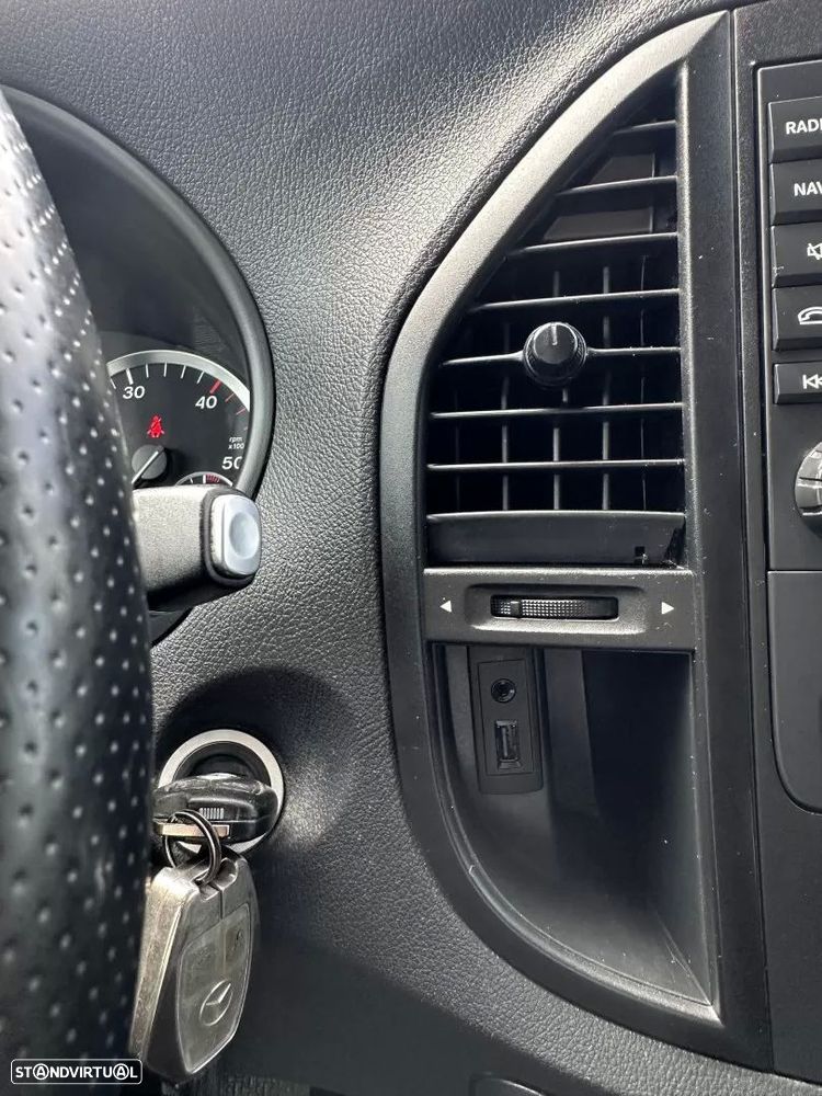 Mercedes-Benz Vito Tourer 119 BlueTEC/32 Pro - 41