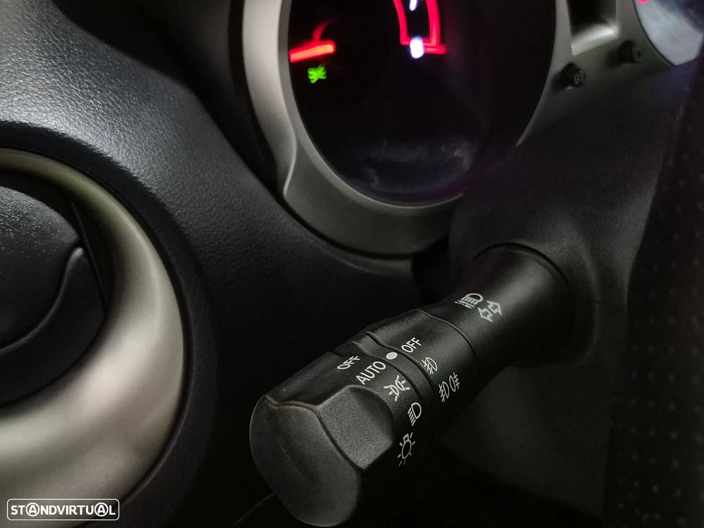 Nissan Juke 1.6 Tekna Premium - 20