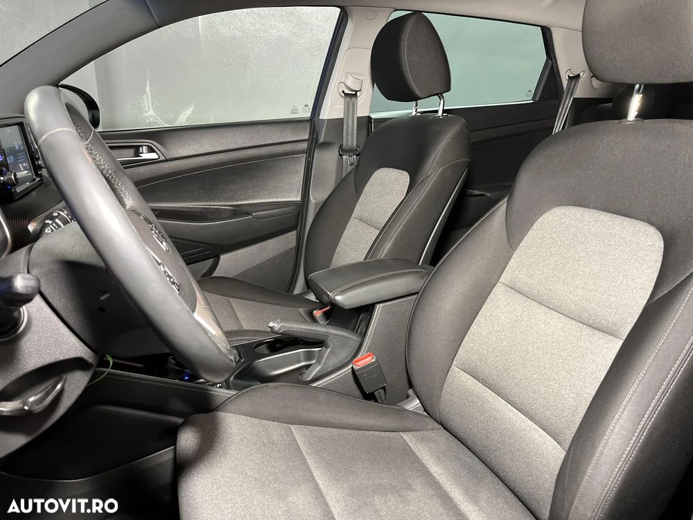 Hyundai Tucson 1.6 T-GDi 4WD 7DCT Style - 11