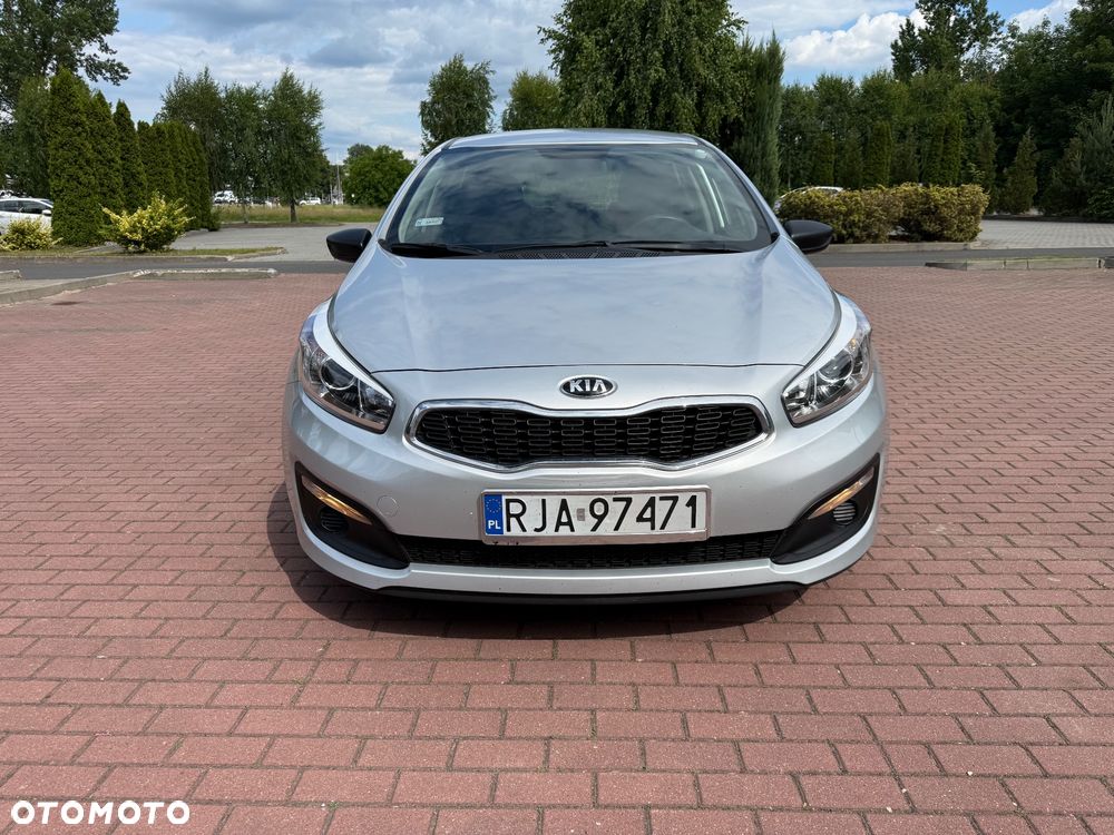 Hyundai i30 1.4 Comfort - 3