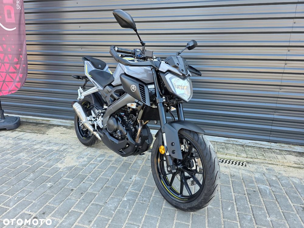 Yamaha MT - 33