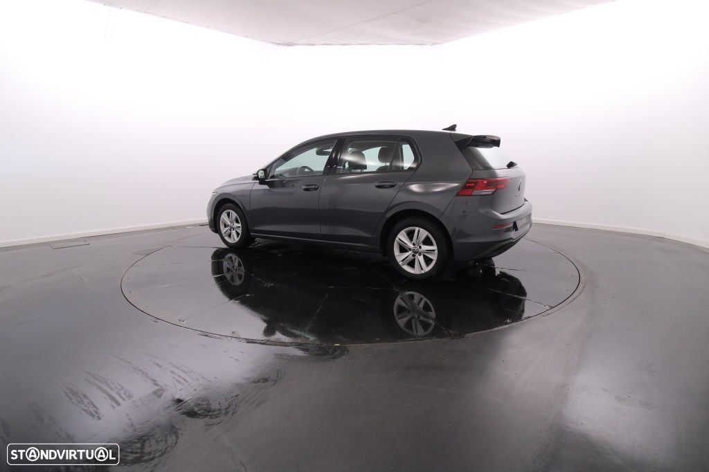 VW Golf 2.0 TDI Life DSG - 4