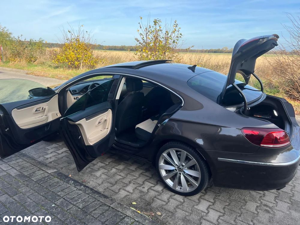 Volkswagen Passat CC - 27