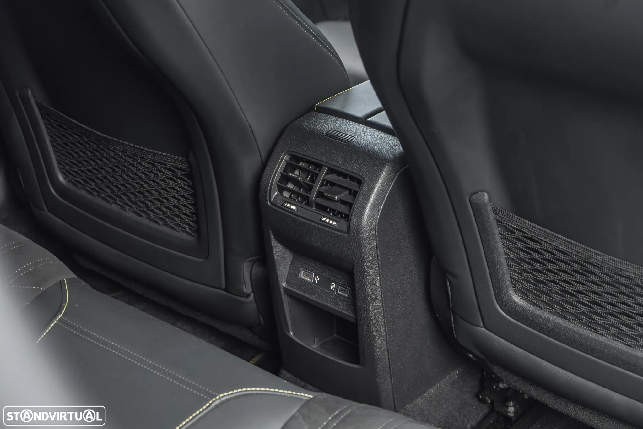 Peugeot 308 1.6 Hybrid GT Pack e-EAT8 - 27