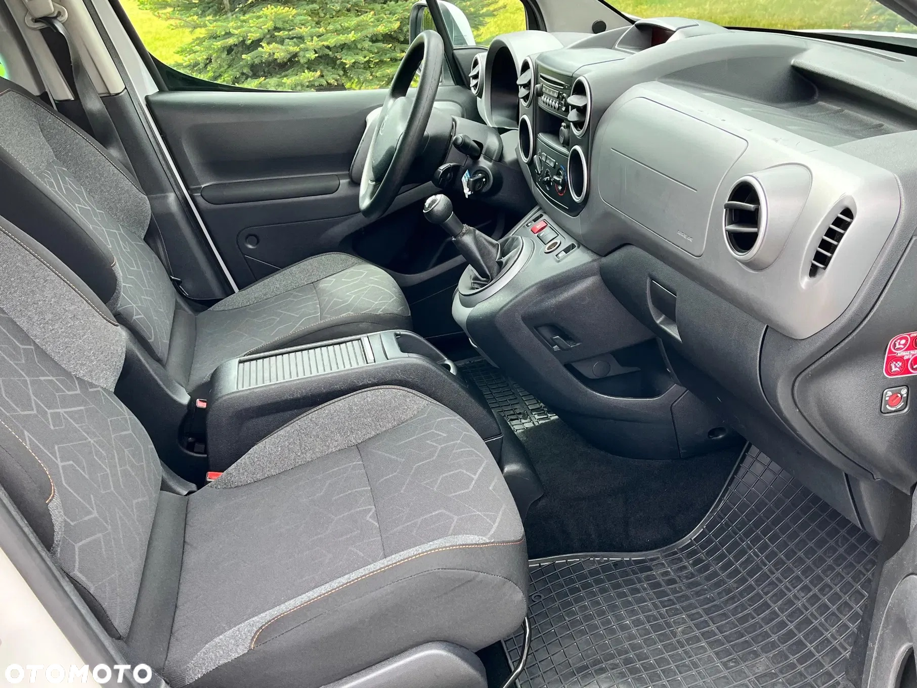 Peugeot Partner 1.6 BlueHDi Active - 9