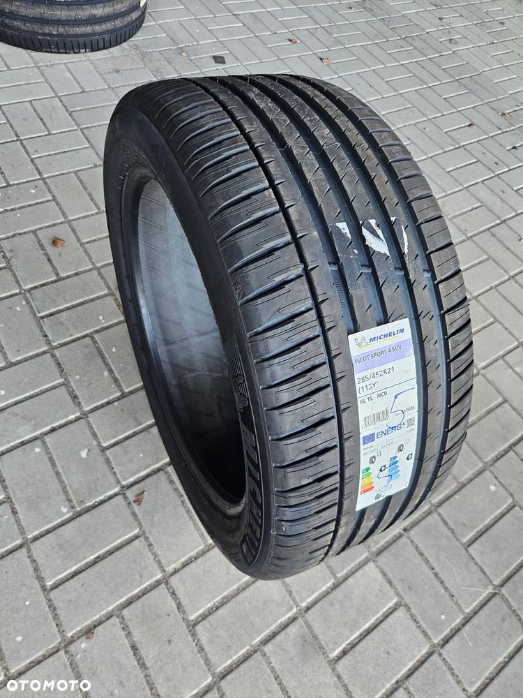 1 x Michelin PILOT SPORT 4 SUV 285/45R21 113Y - 4