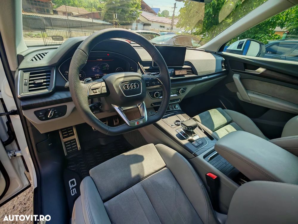 Audi Q5 55 TFSI e quattro S tronic - 11