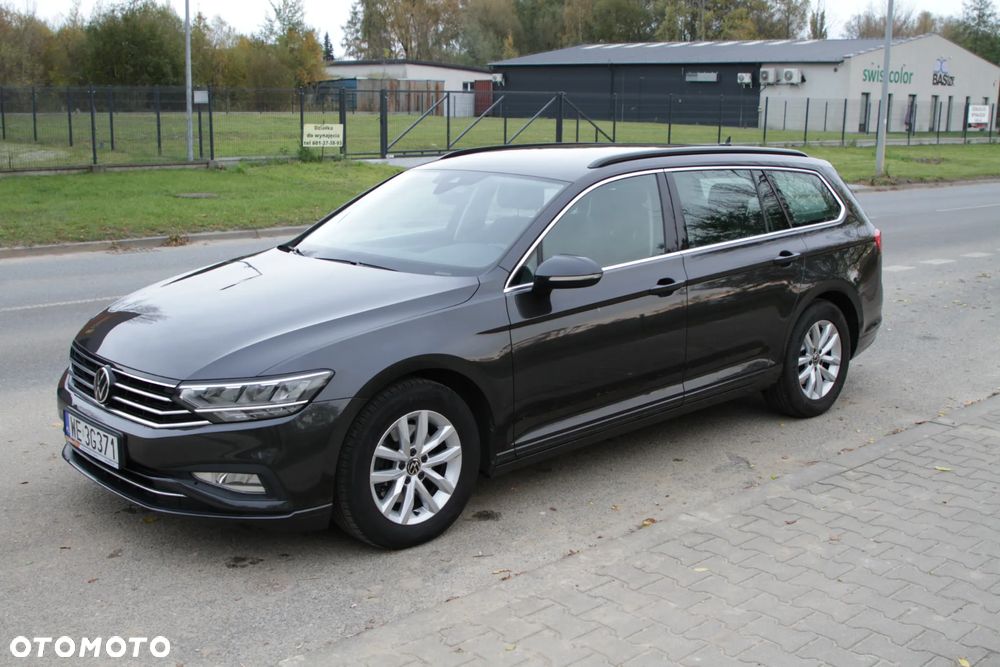 Volkswagen Passat Variant 2.0 TDI EVO Business DSG - 3