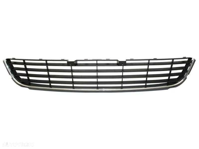 Set grile crom cu gauri proiectoare bara fata VW Golf 6 , grile noi - 3