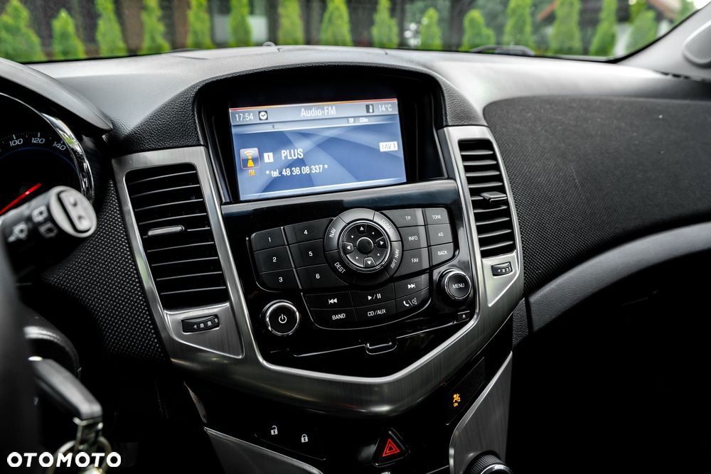 Chevrolet Cruze 1.8 Automatik LTZ - 32