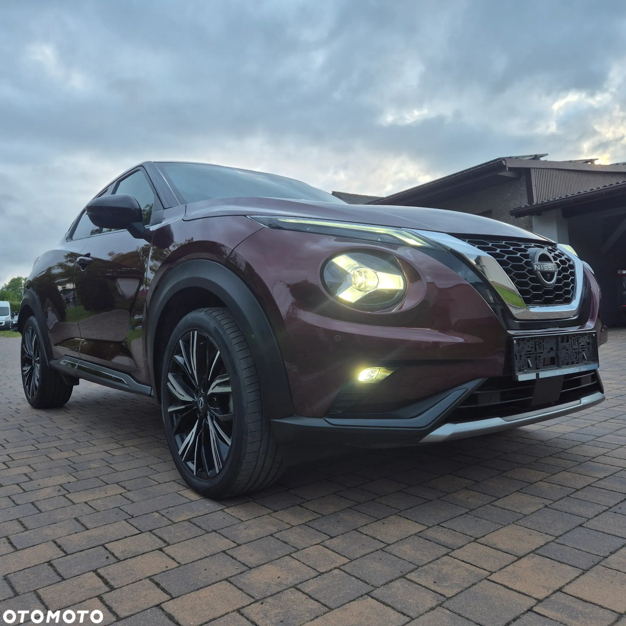 Nissan Juke DIG-T 117 DCT N-Design - 27
