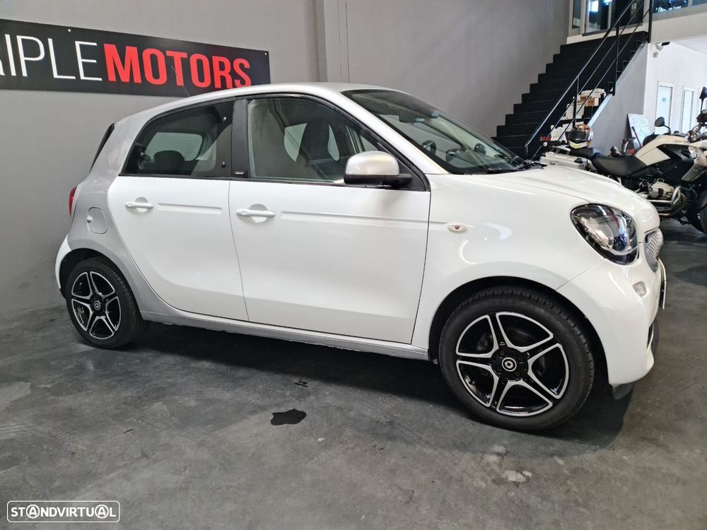 Smart ForFour - 5