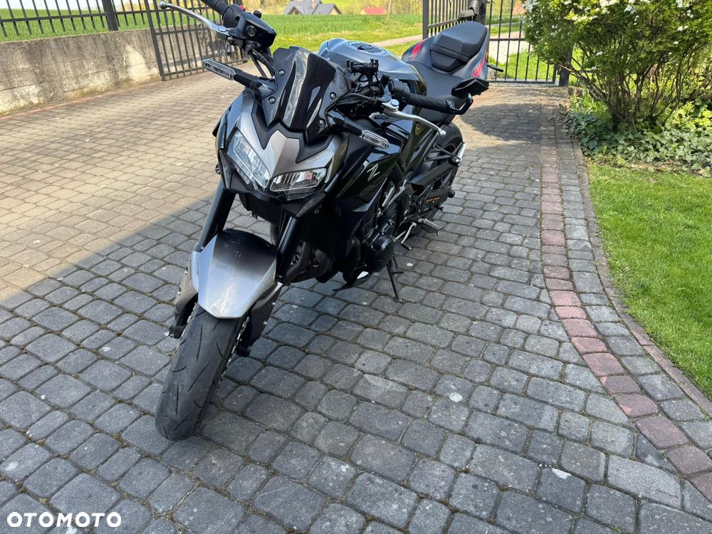 Kawasaki Z 900 - 13