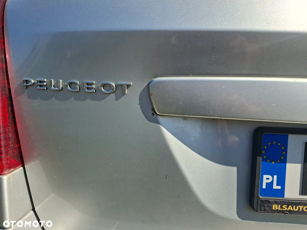 Peugeot 308 - 16