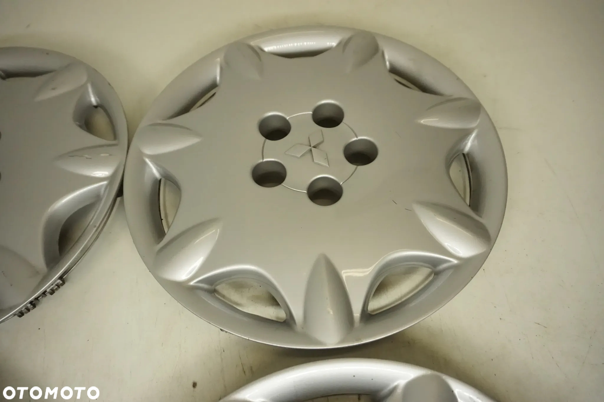 Kołpaki dekle 16 MITSUBISHI Oryginał - 3