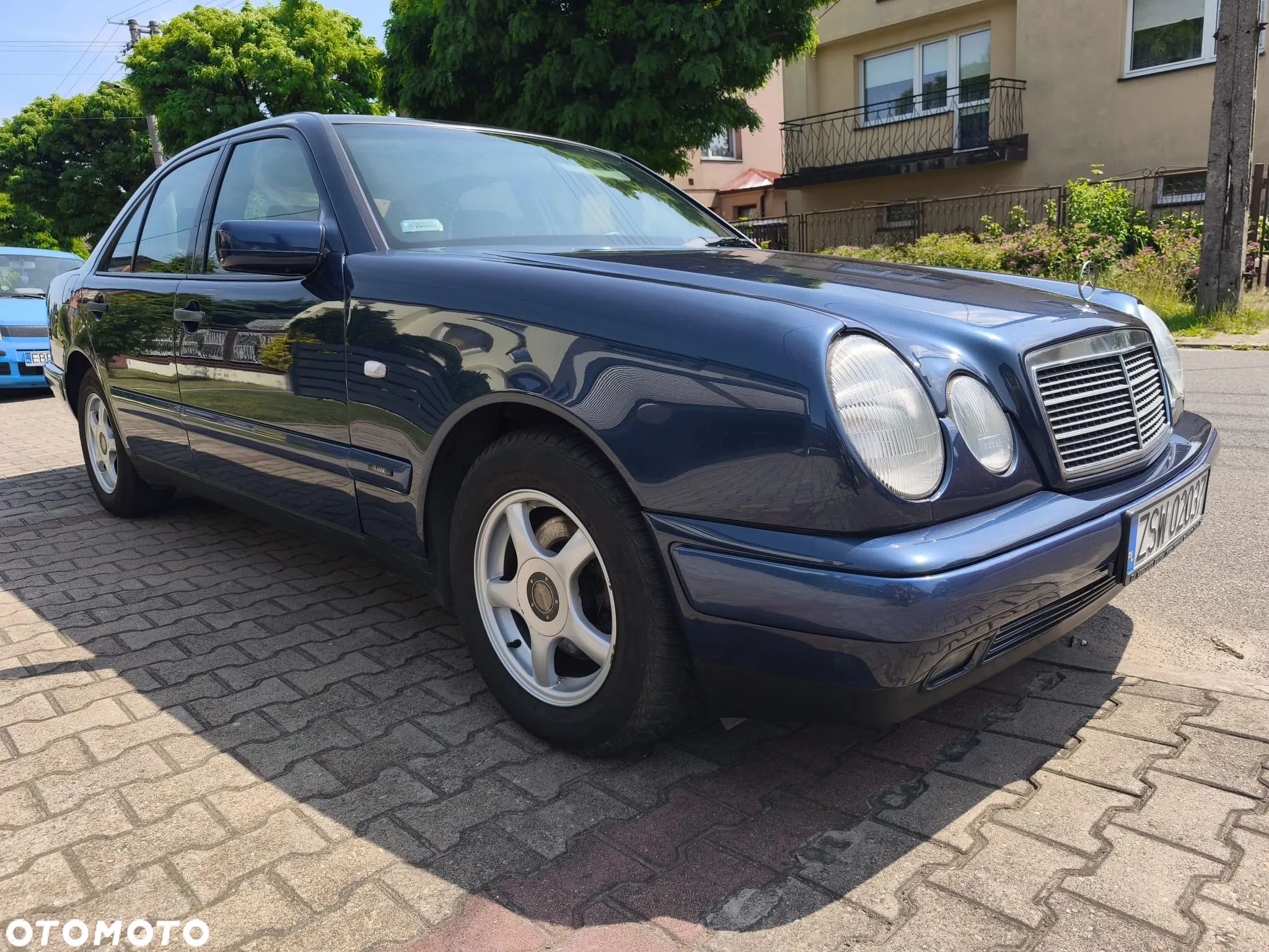 Mercedes-Benz Klasa E - 1