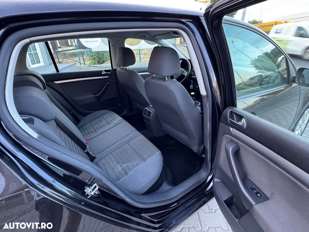 Volkswagen Golf 1.4 Comfortline - 23