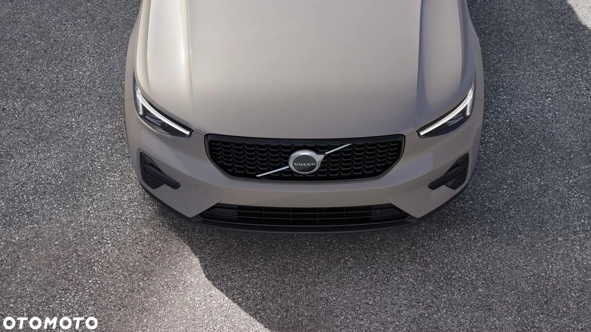 Volvo XC 40 B3 Plus Dark - 6