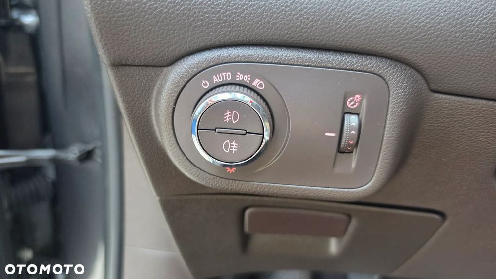 Opel Zafira 2.0 CDTI Cosmo - 17