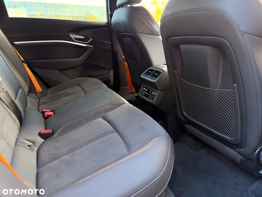 Audi e-tron Sportback - 19