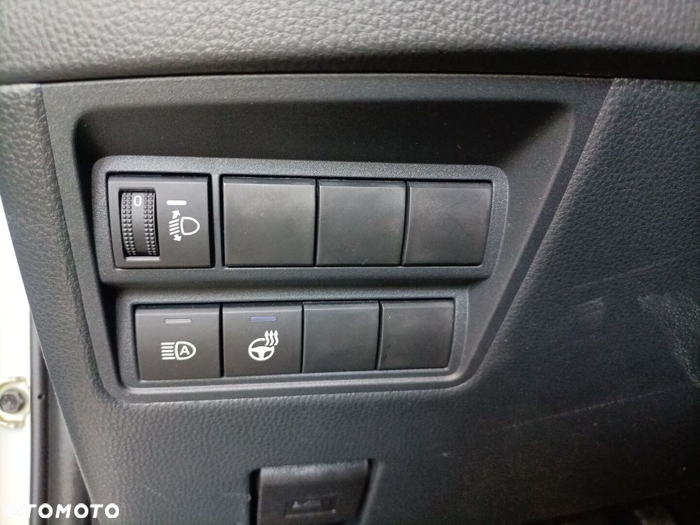 Toyota Yaris Hybrid 1.5 Style - 14