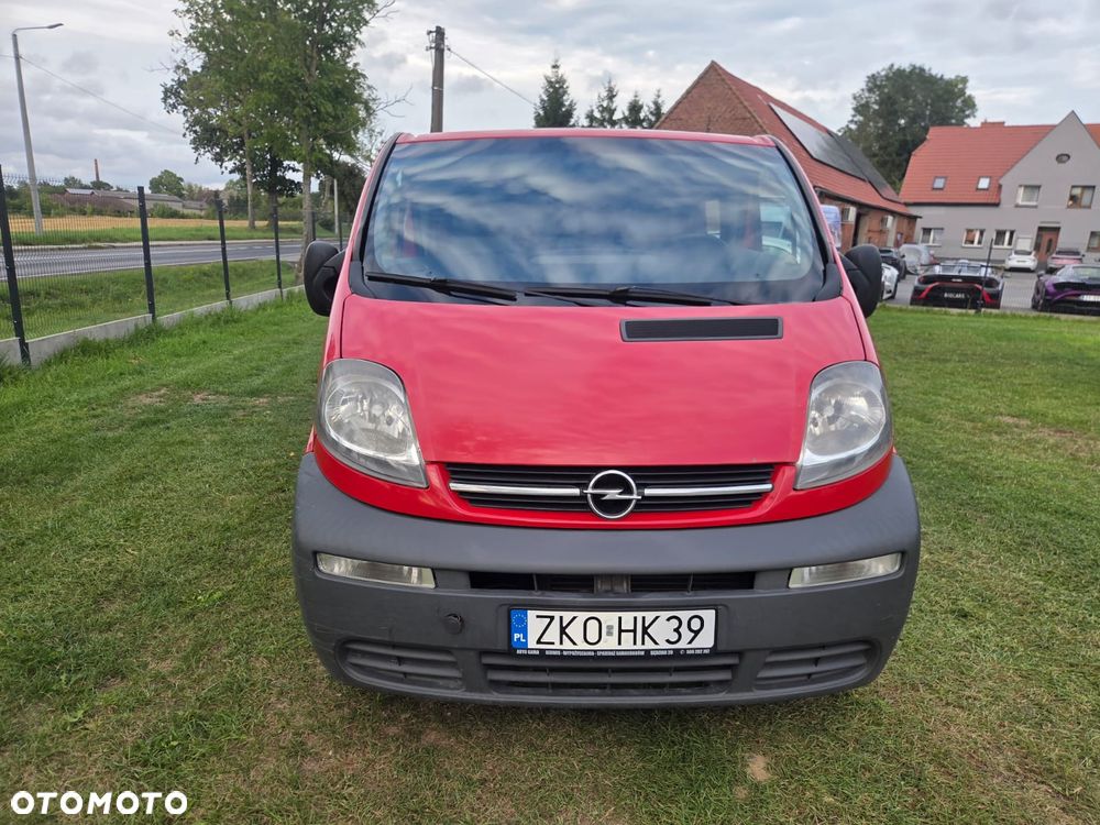 Opel vivaro - 9