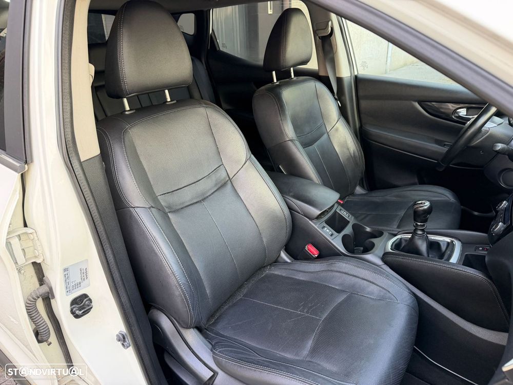 Nissan Qashqai 1.6 dCi Tekna Premium - 24