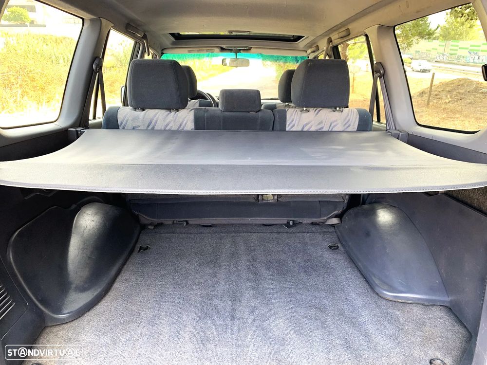 Toyota Land Cruiser 3.0 TD Pack 2 - 9
