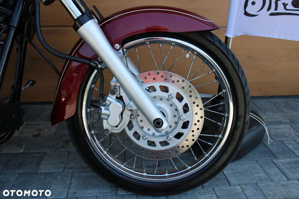 Yamaha XVS - 5