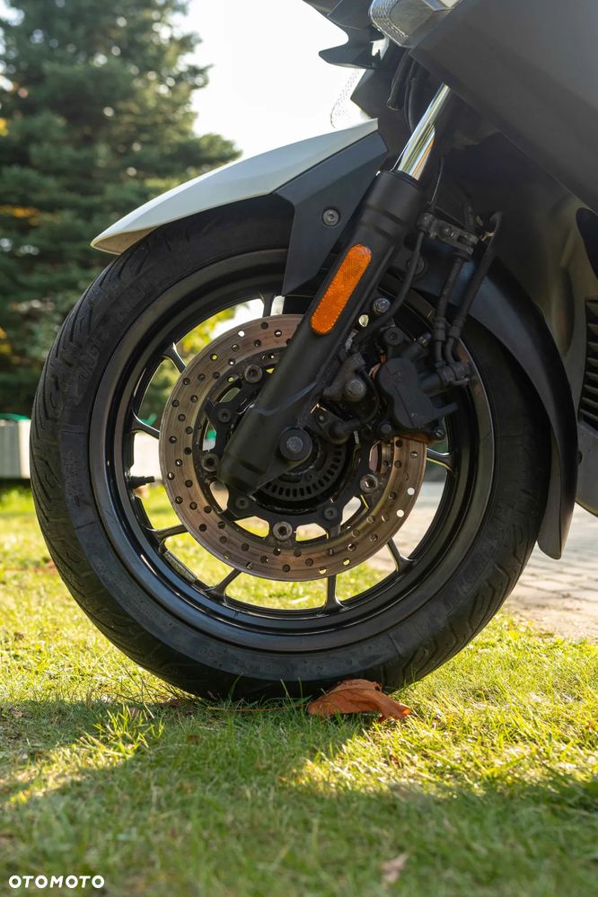 Yamaha X-max - 14
