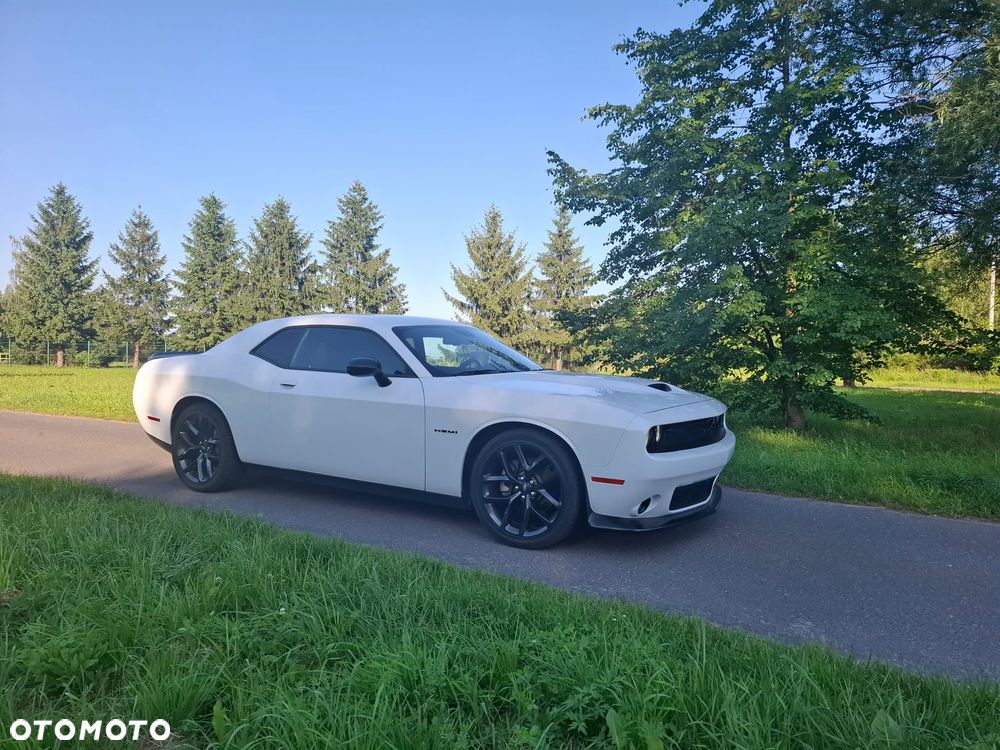 Dodge Challenger 5.7 R/T - 2