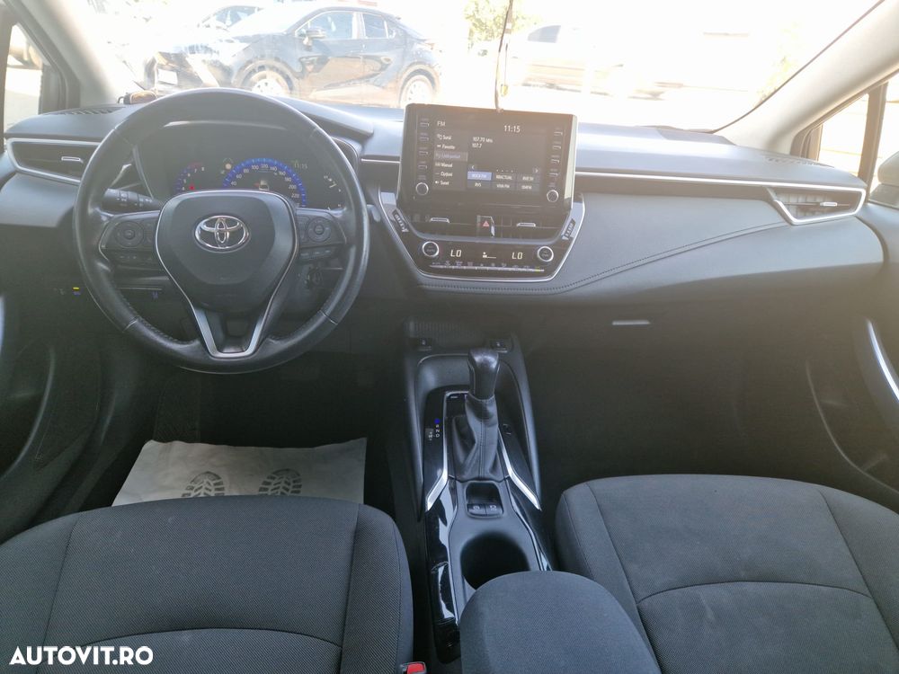 Toyota Corolla 1.6 CVT Business Plus - 12