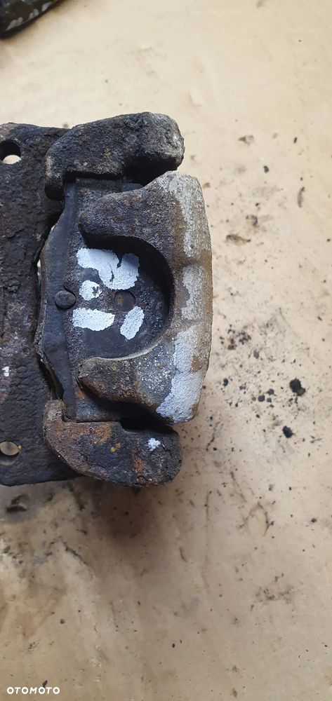Zacisk hamulcowy prawy tył tylny prawy Nissan Almera - 7