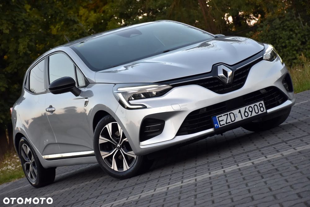 Renault Clio - 2