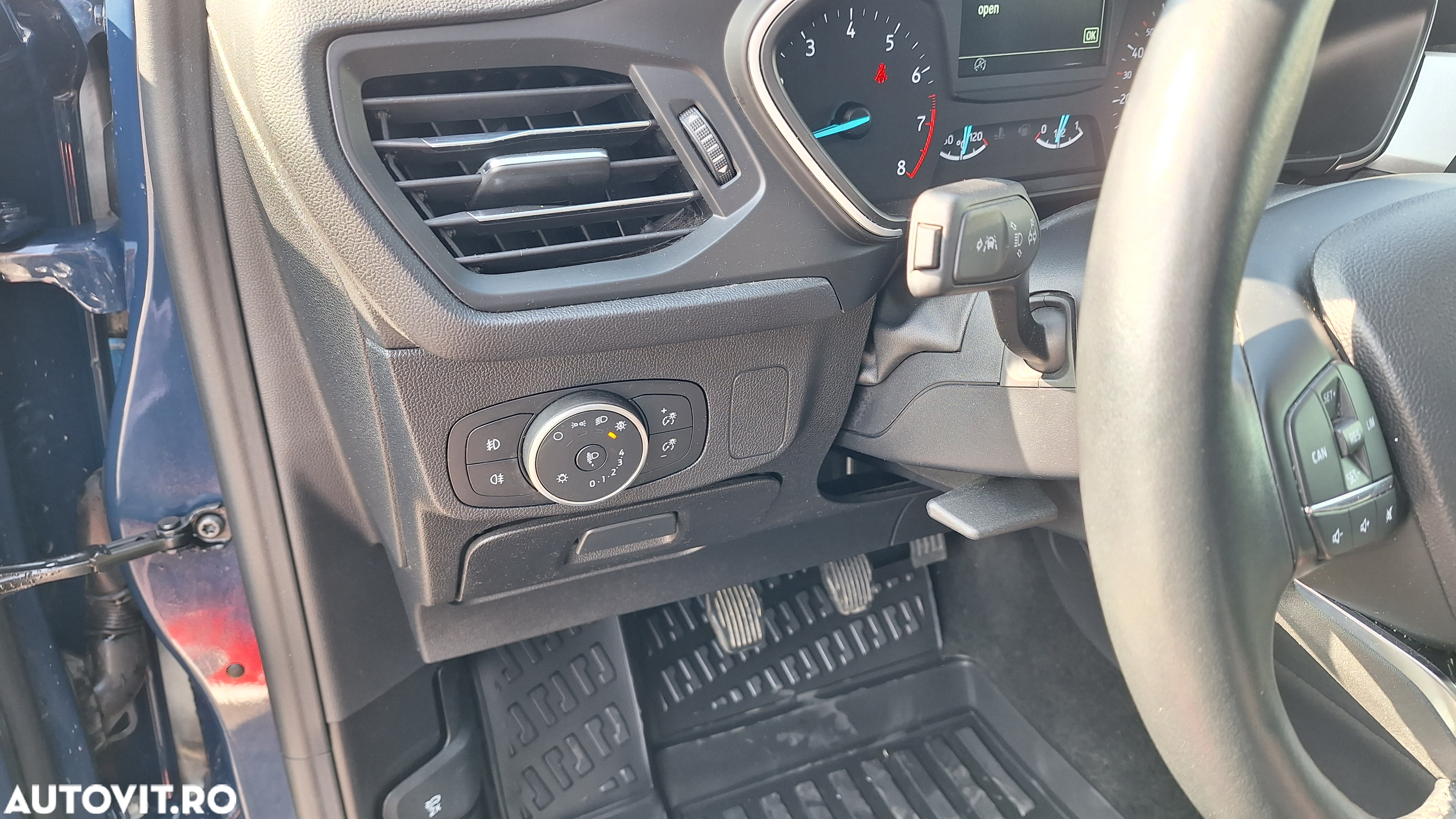 Ford Focus 1.0 EcoBoost Trend Edition - 9