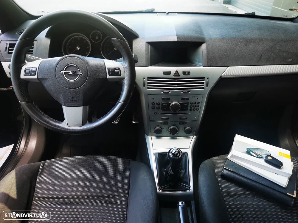 Opel Astra GTC 1.3 CDTI - 18