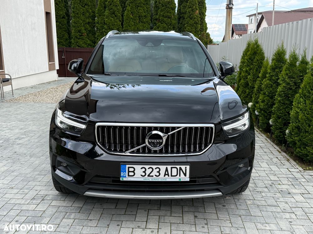 Volvo XC 40 B4 AT8 AWD Mild Hybrid Inscription - 9