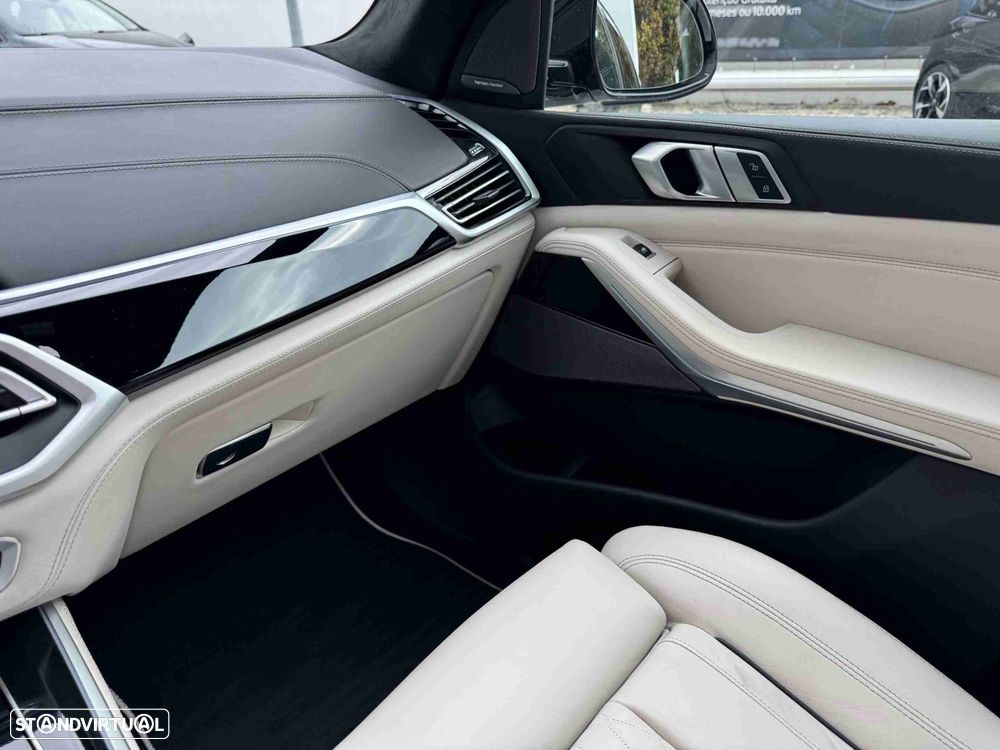 BMW X5 40 d xDrive Pack M - 17