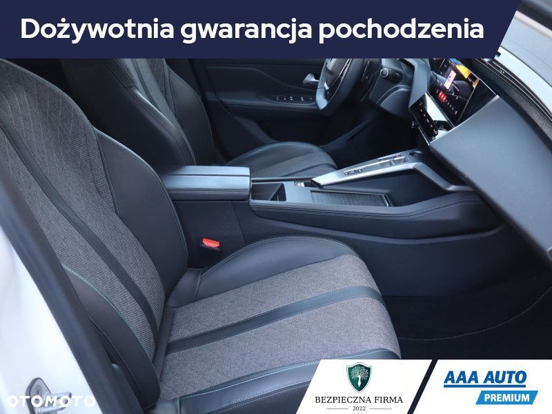 Peugeot 408 - 11