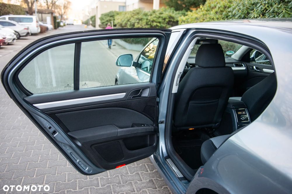 Skoda Superb 3.6 V6 4x4 DSG Elegance - 14