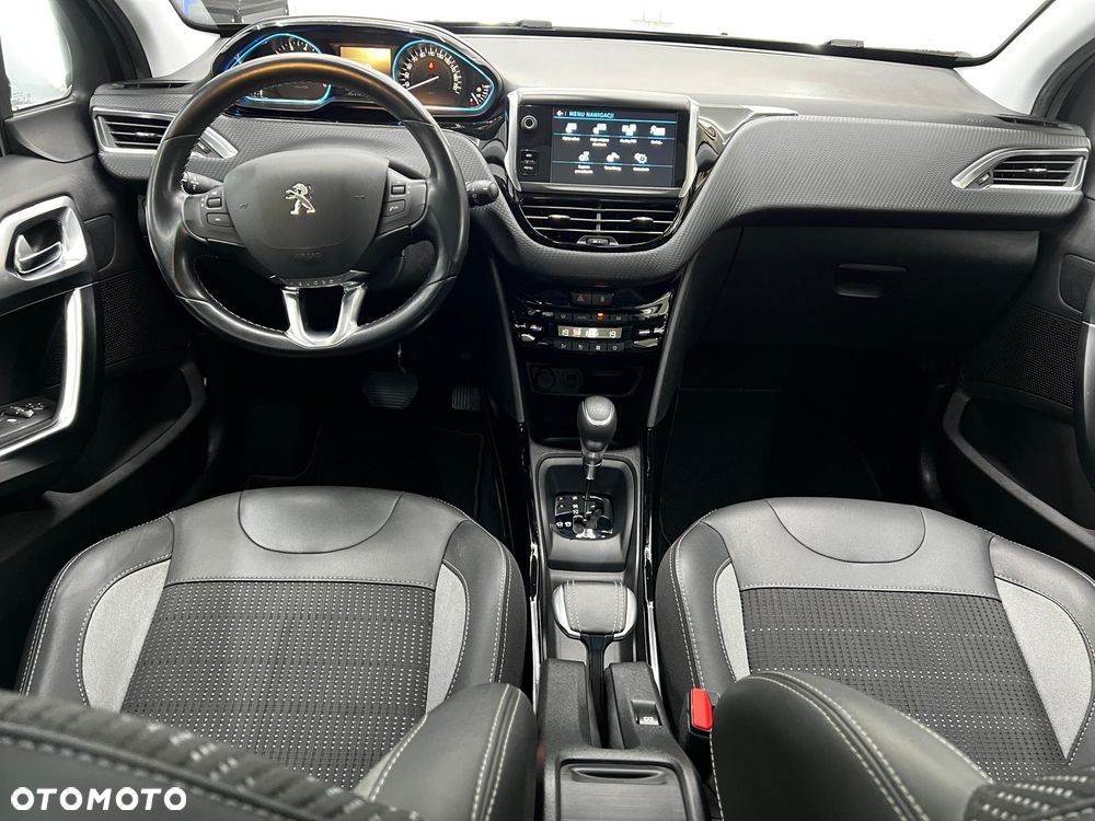 Peugeot 2008 PureTech 130 Stop&Start EAT6 Black Edition - 8