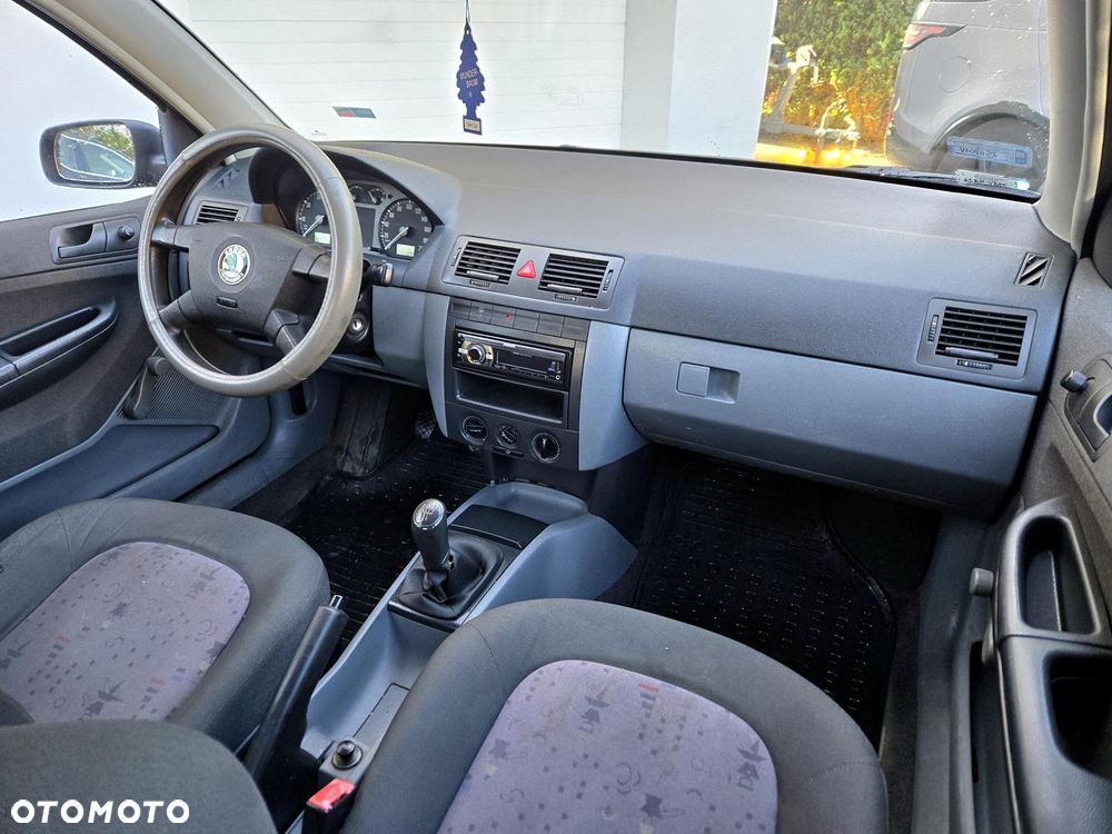 Skoda Fabia 1.2 HTP Comfort - 5